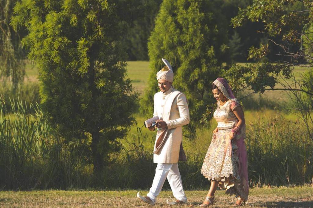 south asian wedding couple