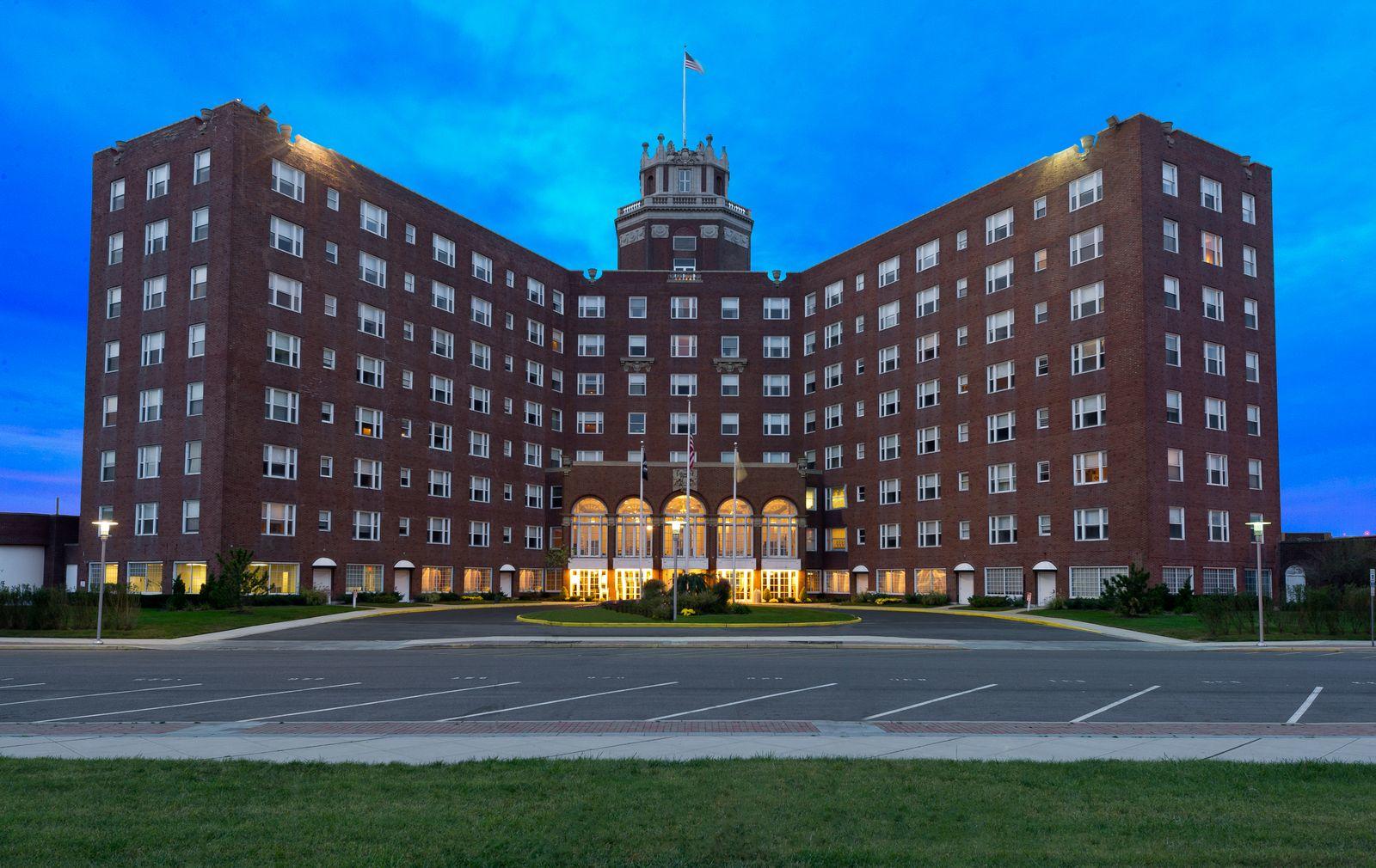 The Berkeley Oceanfront Hotel, Spring Lake, NJ - Wedding Videography and Photography