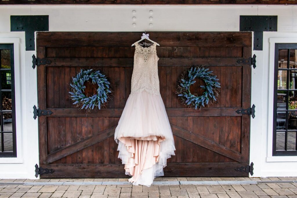 wedding dress Hamilton Manor, Hamilton Township, NJ