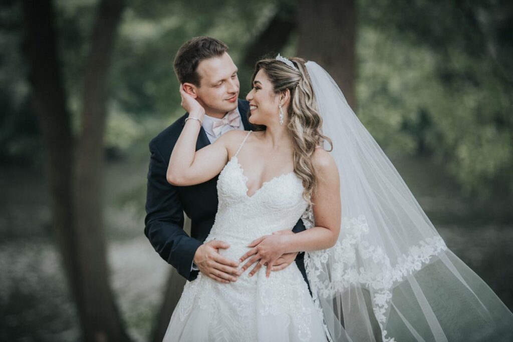 happy newlyweds at Farrington Lake, East Brunswick