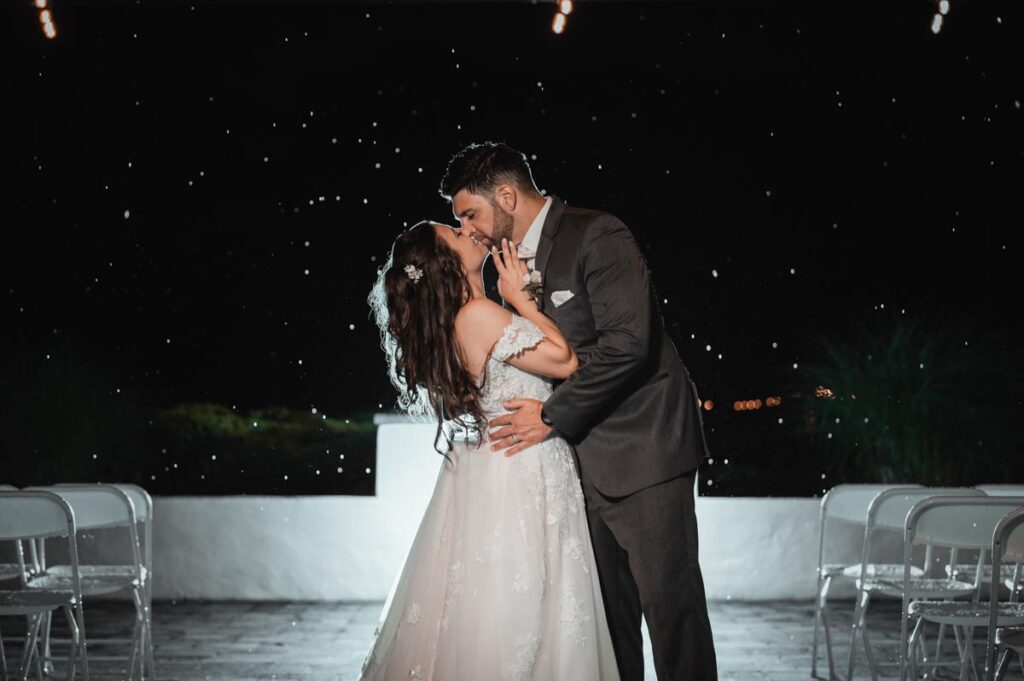 wedding couple in a night park NJ