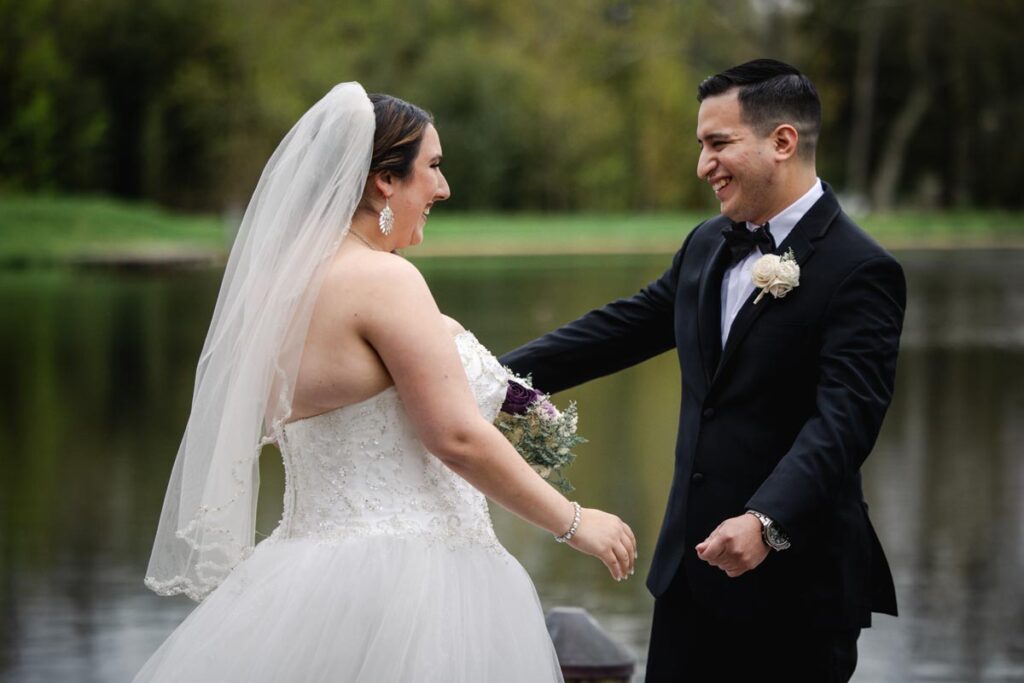 Couple by the lake, The Mill