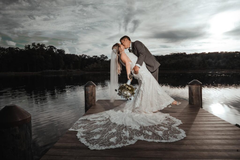 Couple’s lakeside photo, The Mill