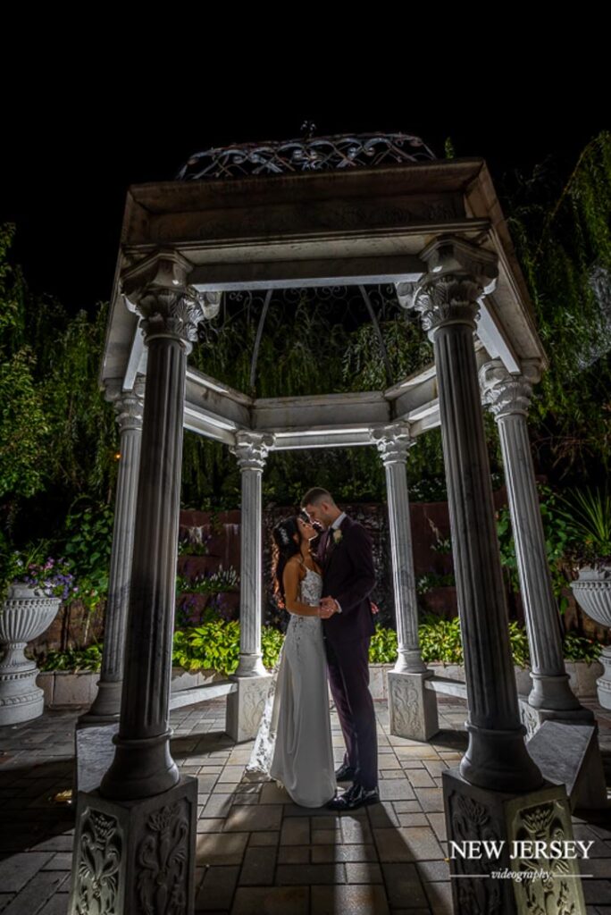 amazing photoshoot of wedding couple new jersey