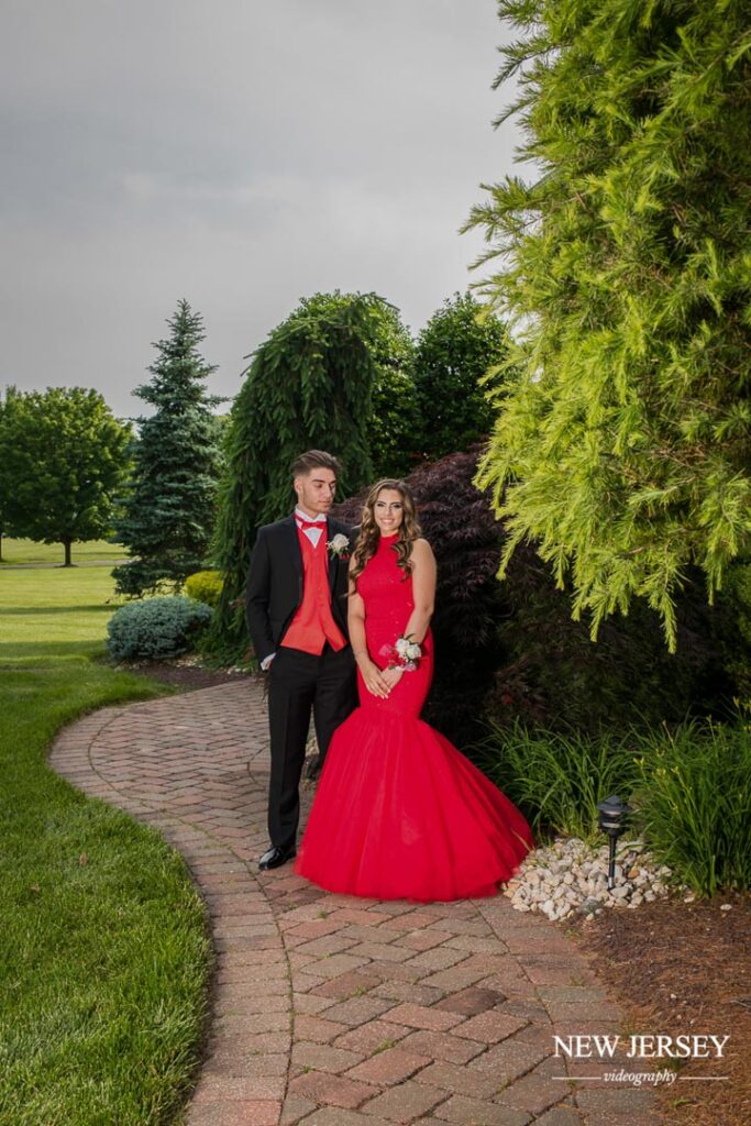 wedding couple dressed in red clothes