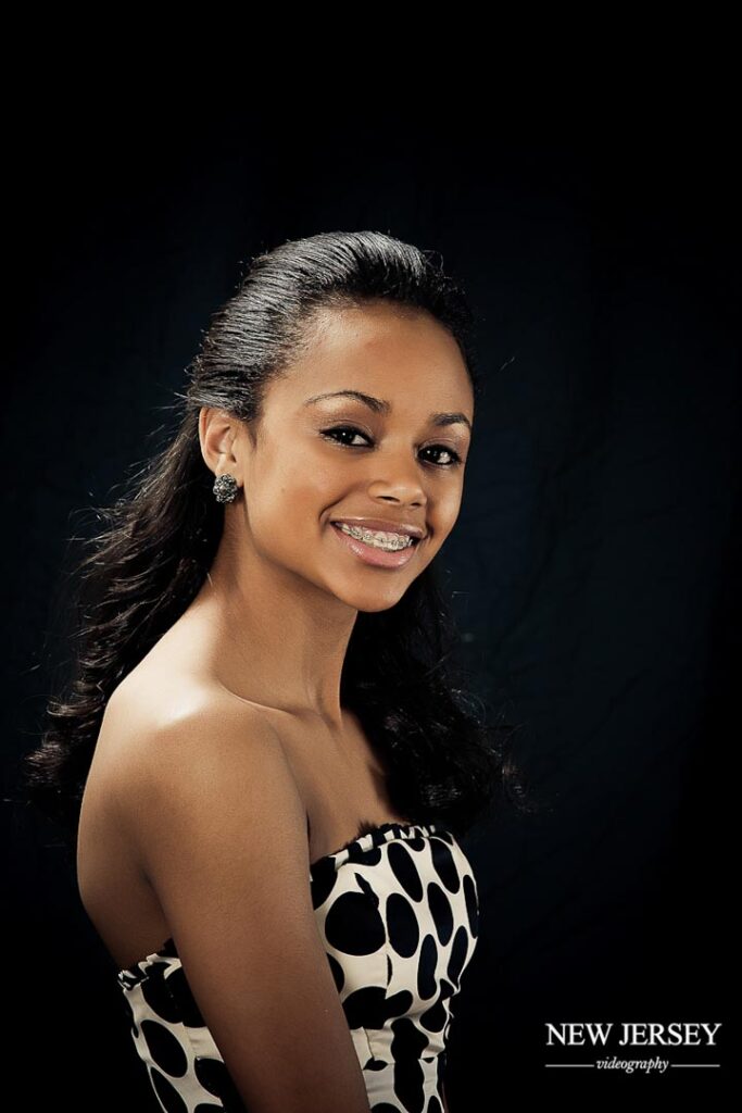 portrait of a young brunette woman