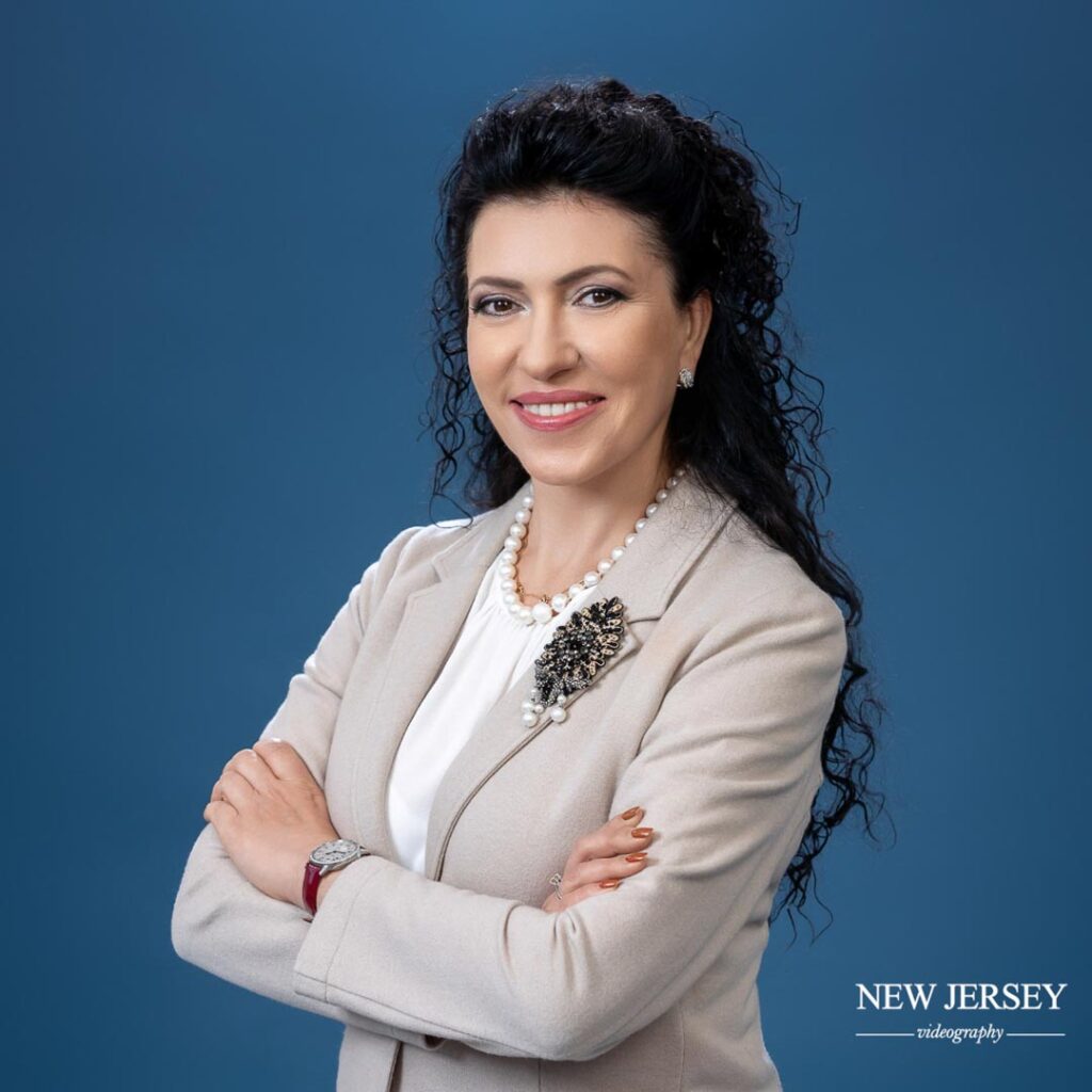 commercial portrait of a woman