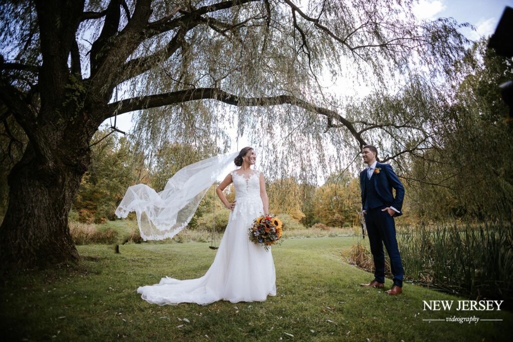 a beautiful photoshoot of wedding couple in nj park