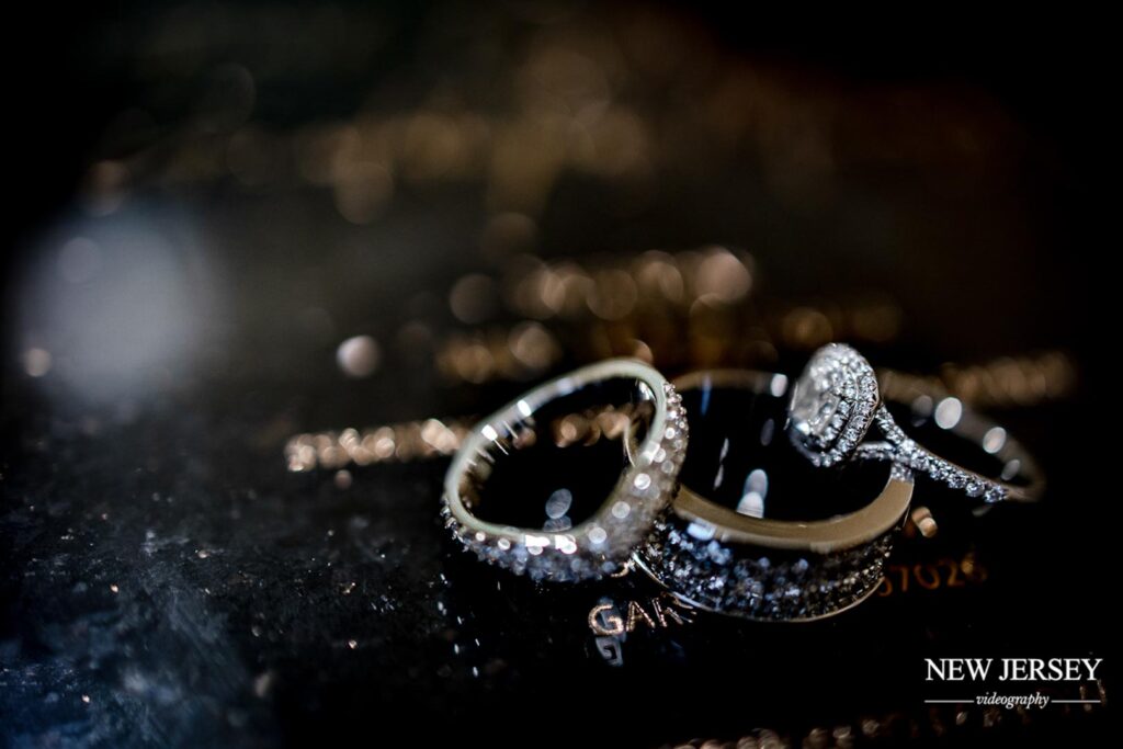 photo of wedding rings