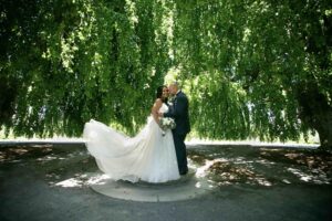 professional wedding photographers