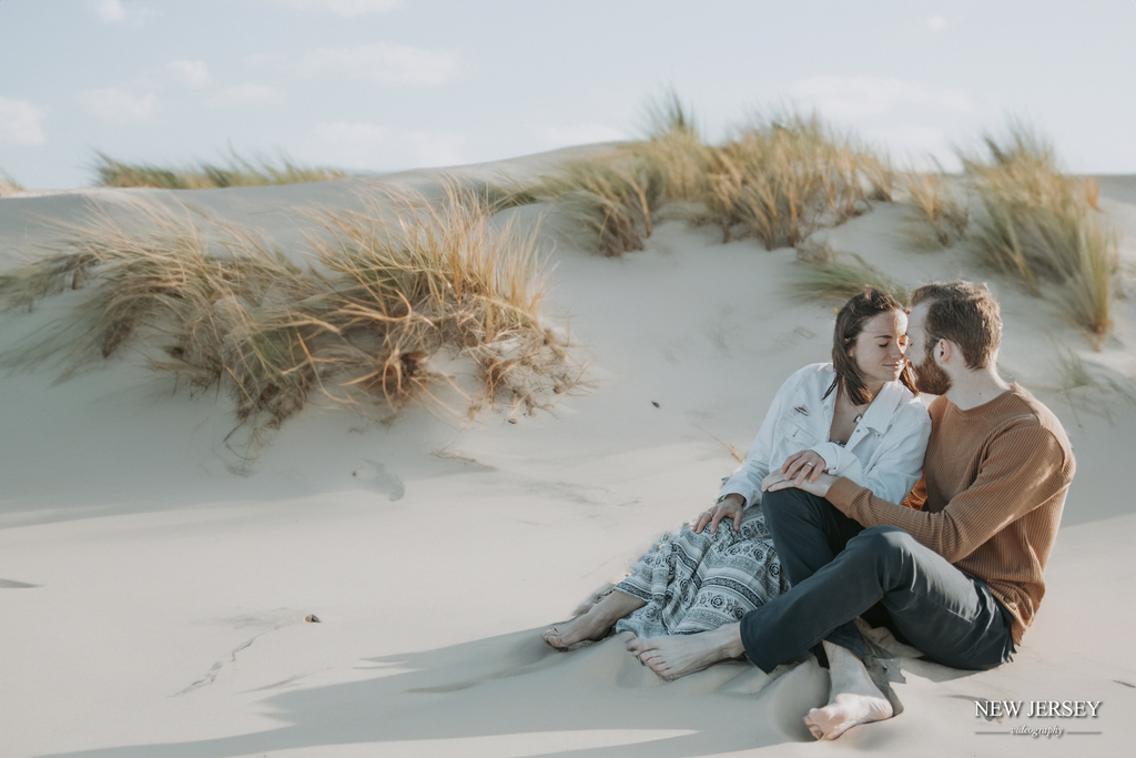 Make it a desert love story