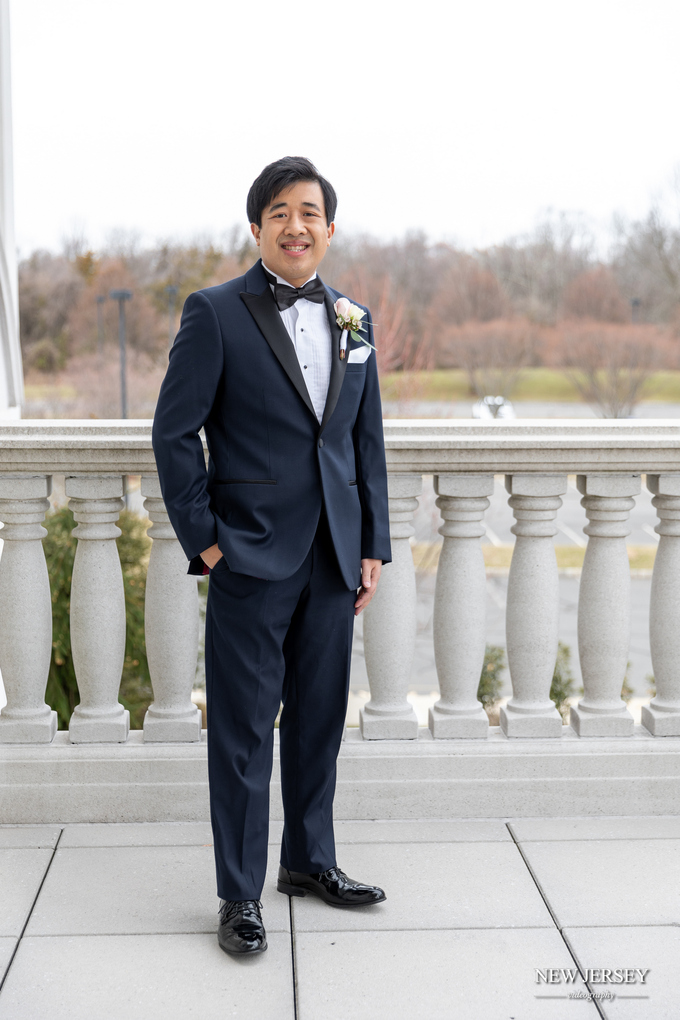 The groom’s portrait